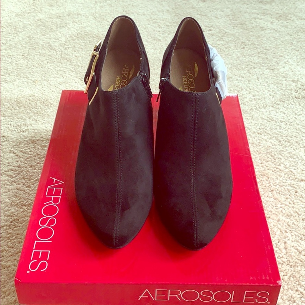 NWT Aerosole boots